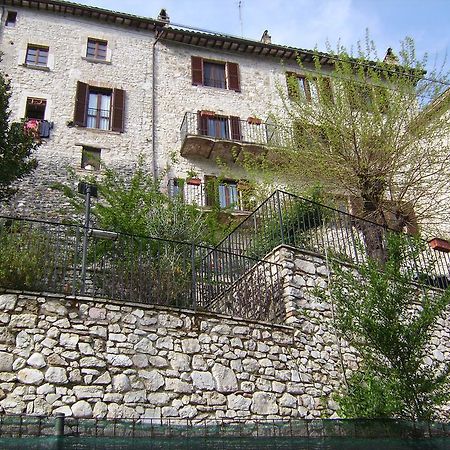 Il Castello Sul Lago Arrone Exterior foto