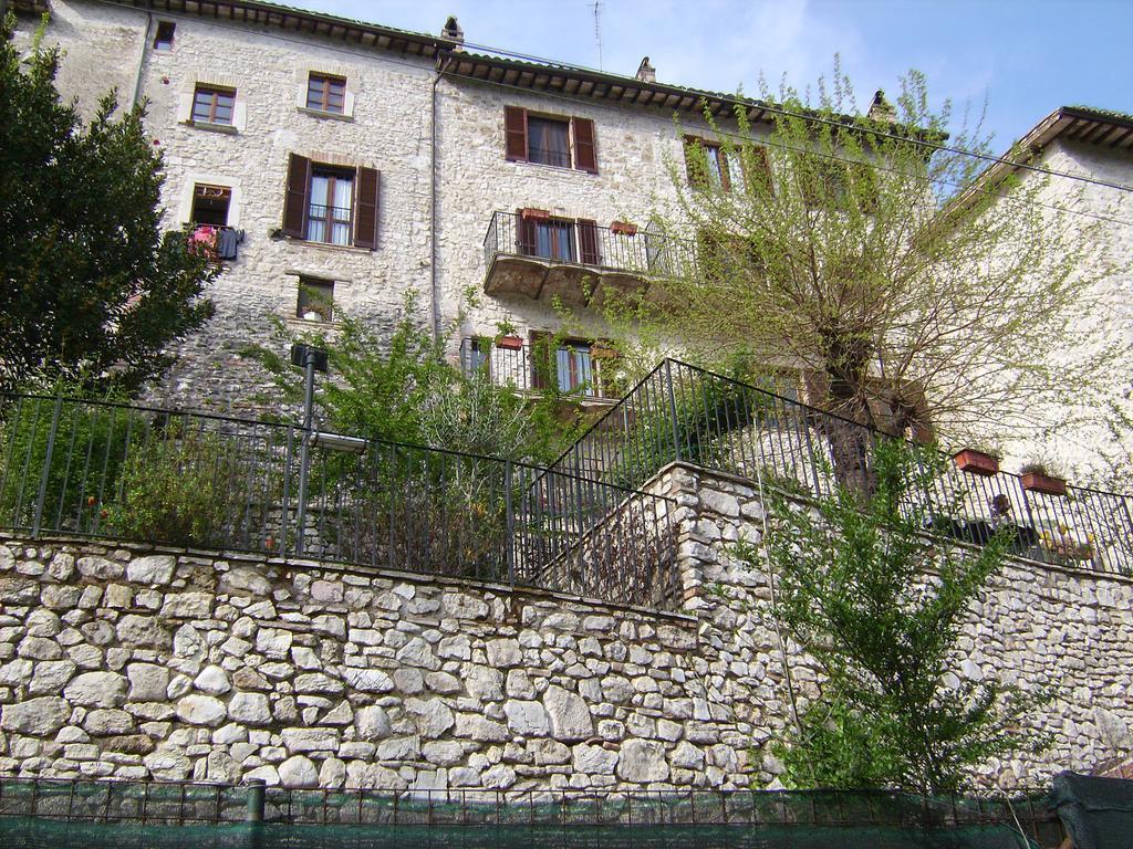 Il Castello Sul Lago Arrone Exterior foto